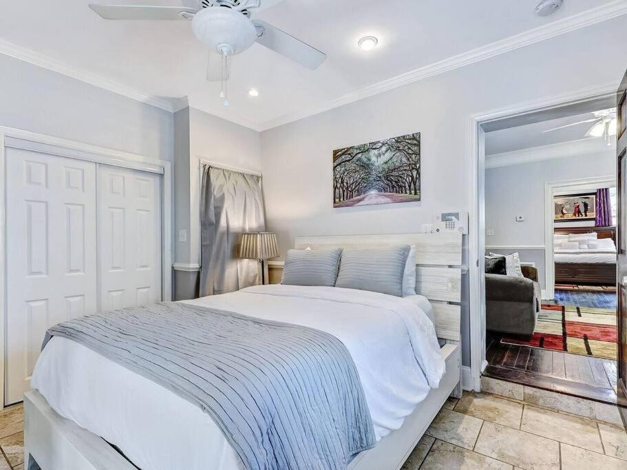 Historic Savannah Gold Private Condo With Pool - 2Bed, 1&Half Bath, Sleeps 6, 1St Floor, 15 Min Walk To Historic Savannah Center And All Attractions Kültér fotó