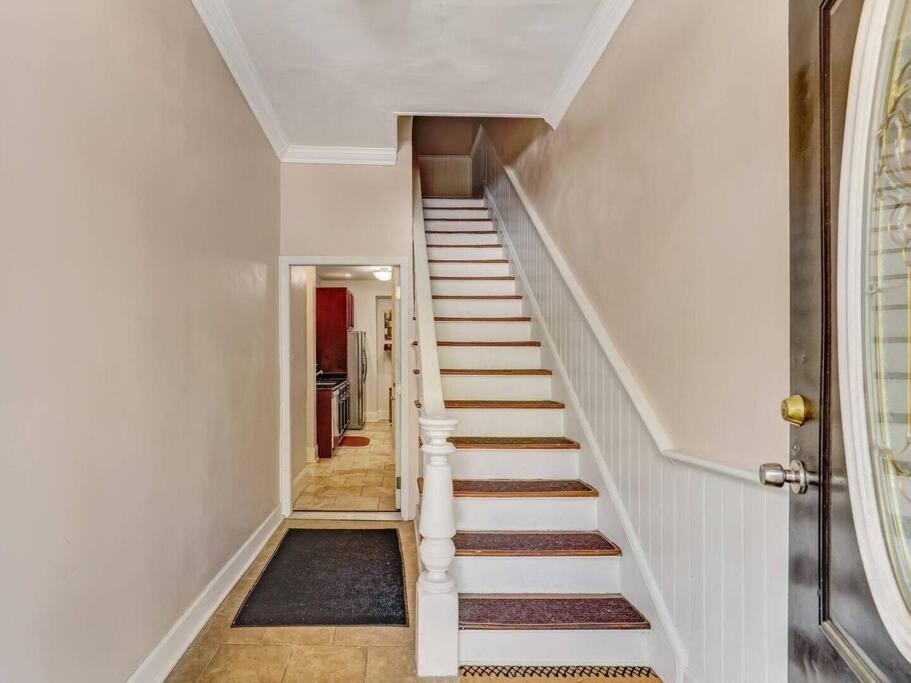 Historic Savannah Gold Private Condo With Pool - 2Bed, 1&Half Bath, Sleeps 6, 1St Floor, 15 Min Walk To Historic Savannah Center And All Attractions Kültér fotó