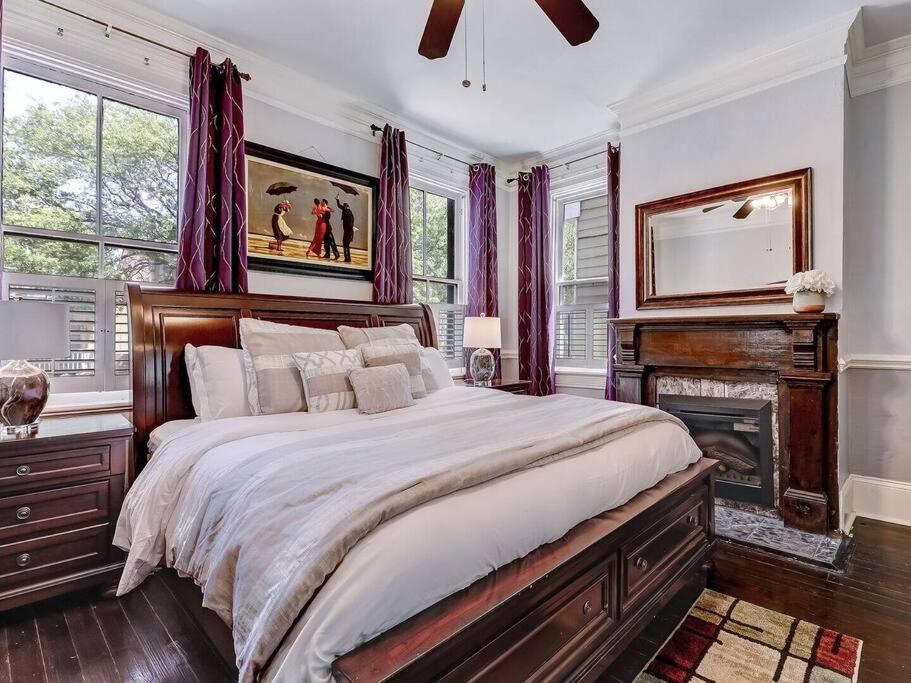 Historic Savannah Gold Private Condo With Pool - 2Bed, 1&Half Bath, Sleeps 6, 1St Floor, 15 Min Walk To Historic Savannah Center And All Attractions Kültér fotó